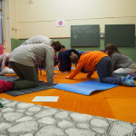 gioco yoga con i bambini