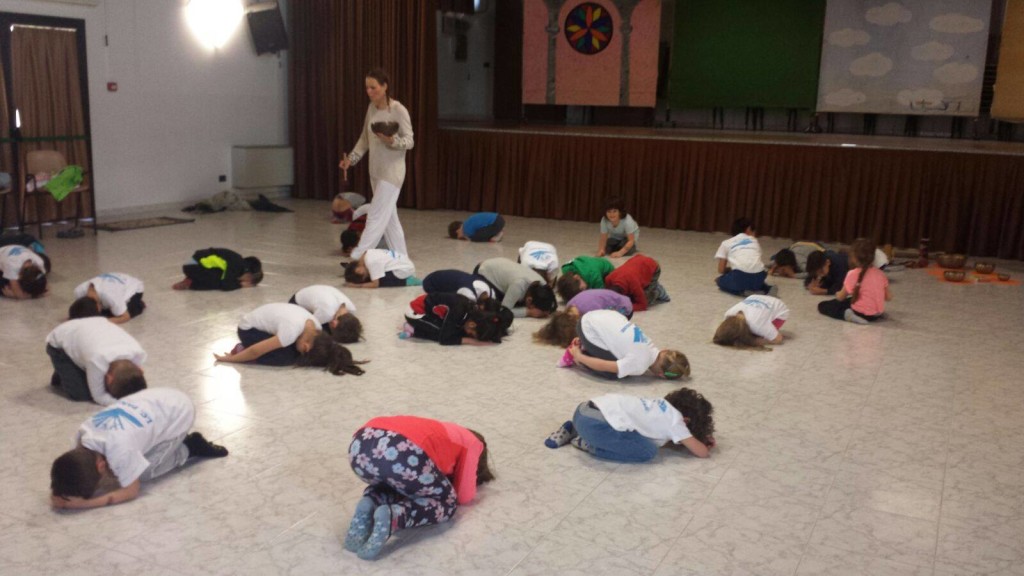 yoga educativo scuola primaria montorso