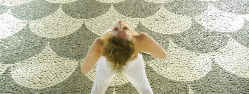 YOGA geometrie DIETRO